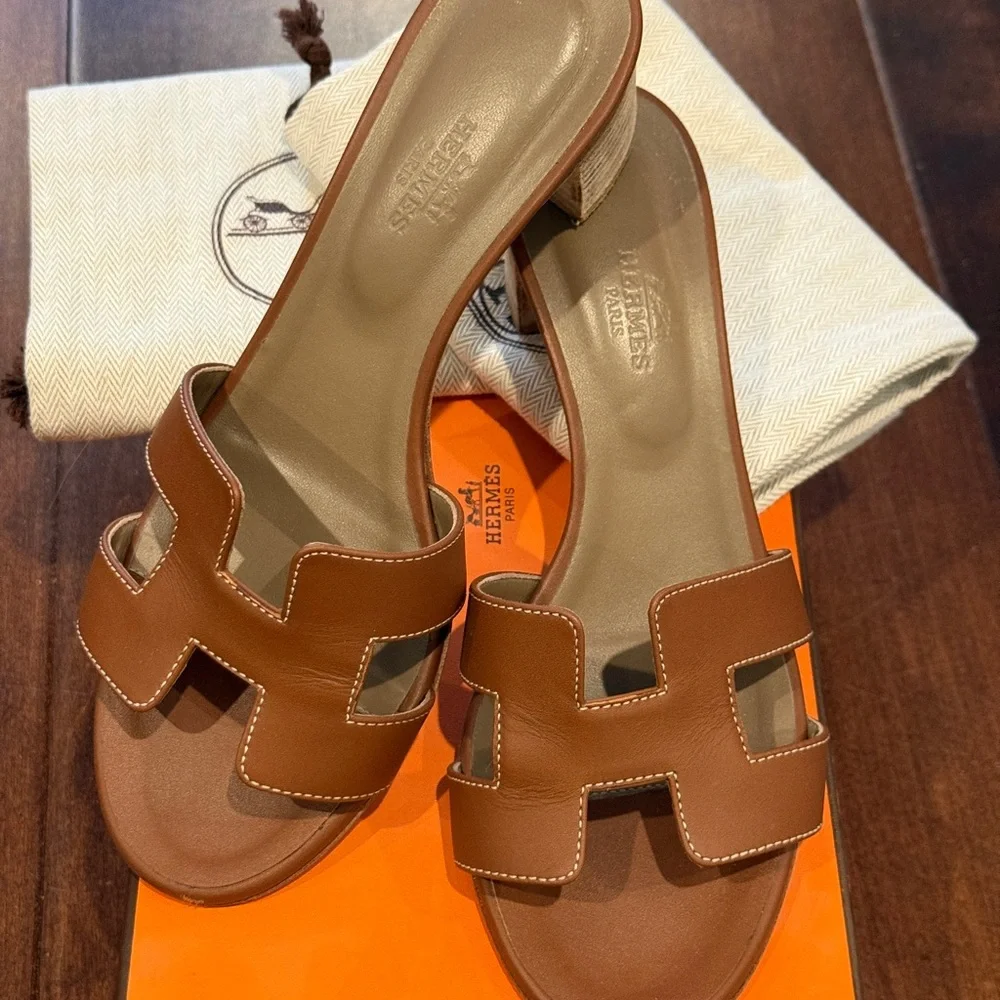 Hermes Gold Oasis Sandals 36.5 - Picture 1 of 4